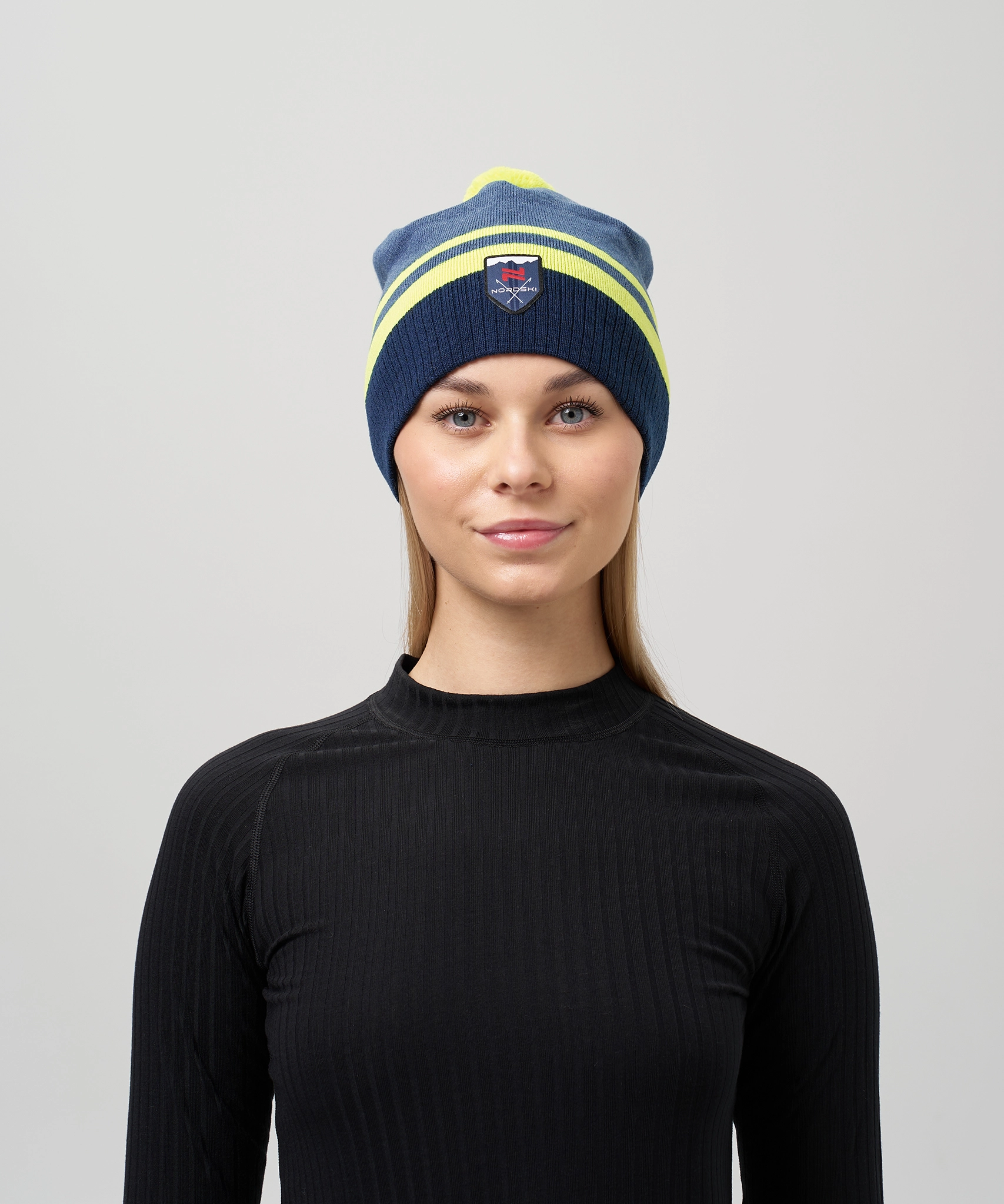 Шапка Nordski Move Pink/White