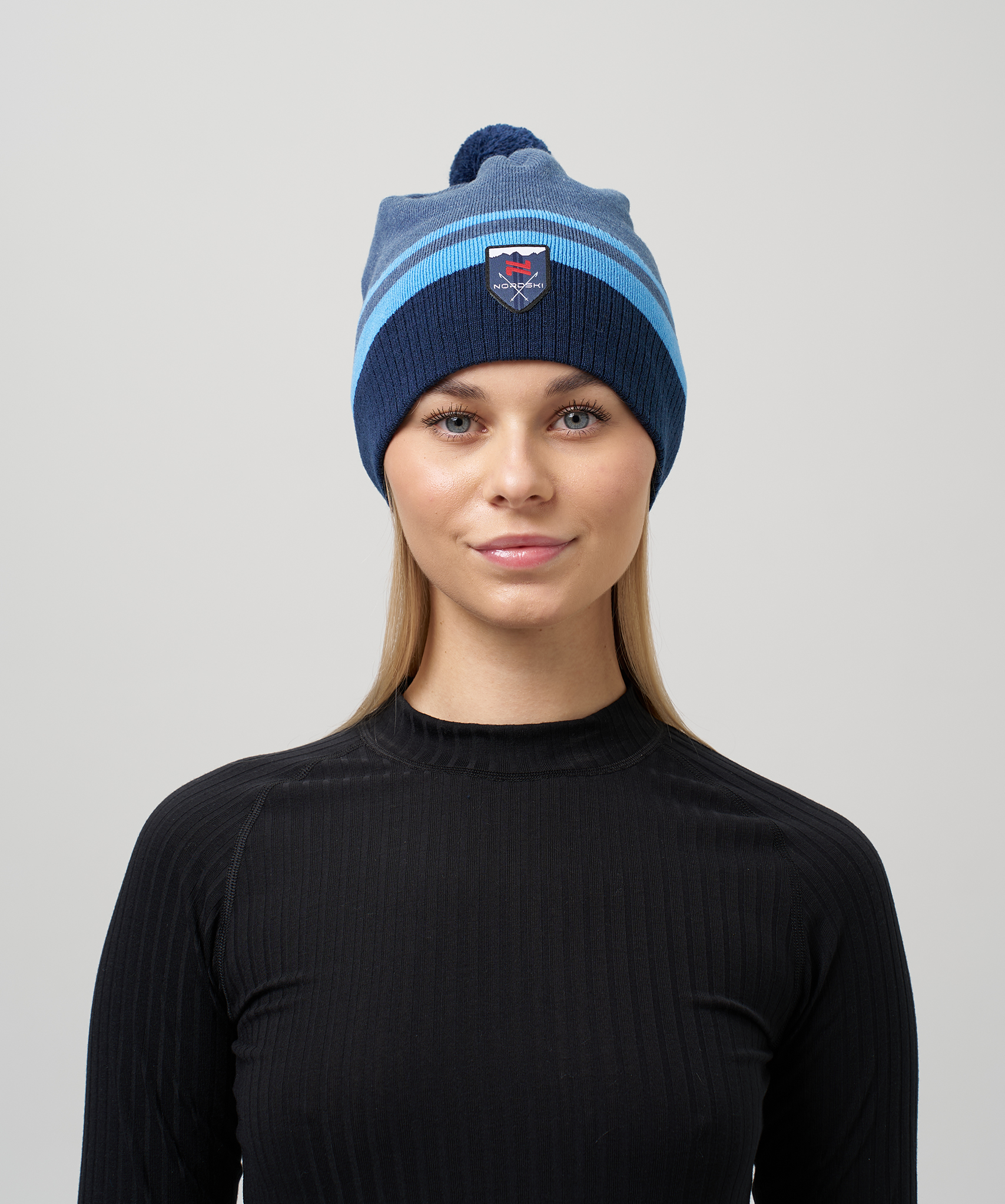 Шапка Nordski Move White/Red/Blue