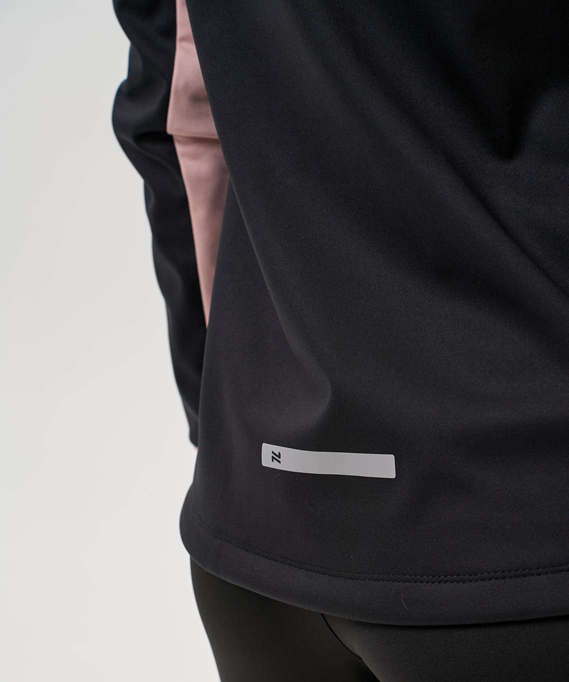 Тренировочная куртка Nordski Core Black/Soft Pink W